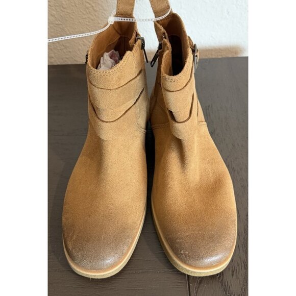 WOMAN'S BOOTS UGG SIZE 6.5 JOSEFENE Chestnut Brown DISPLAY MODEL - Picture 3 of 11